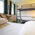 Yha *