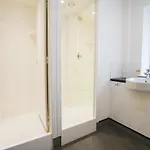 بيت شباب Yha